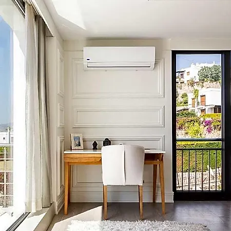 Mugla 1013 מלון
